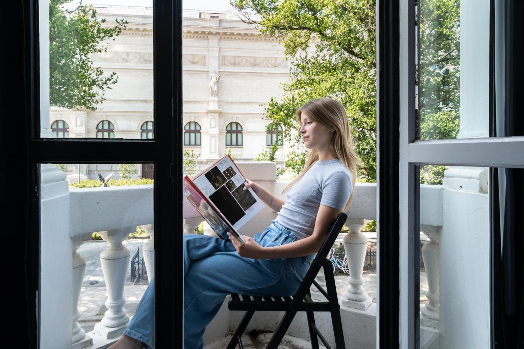 Antwerp Museum Suites Екстериор снимка