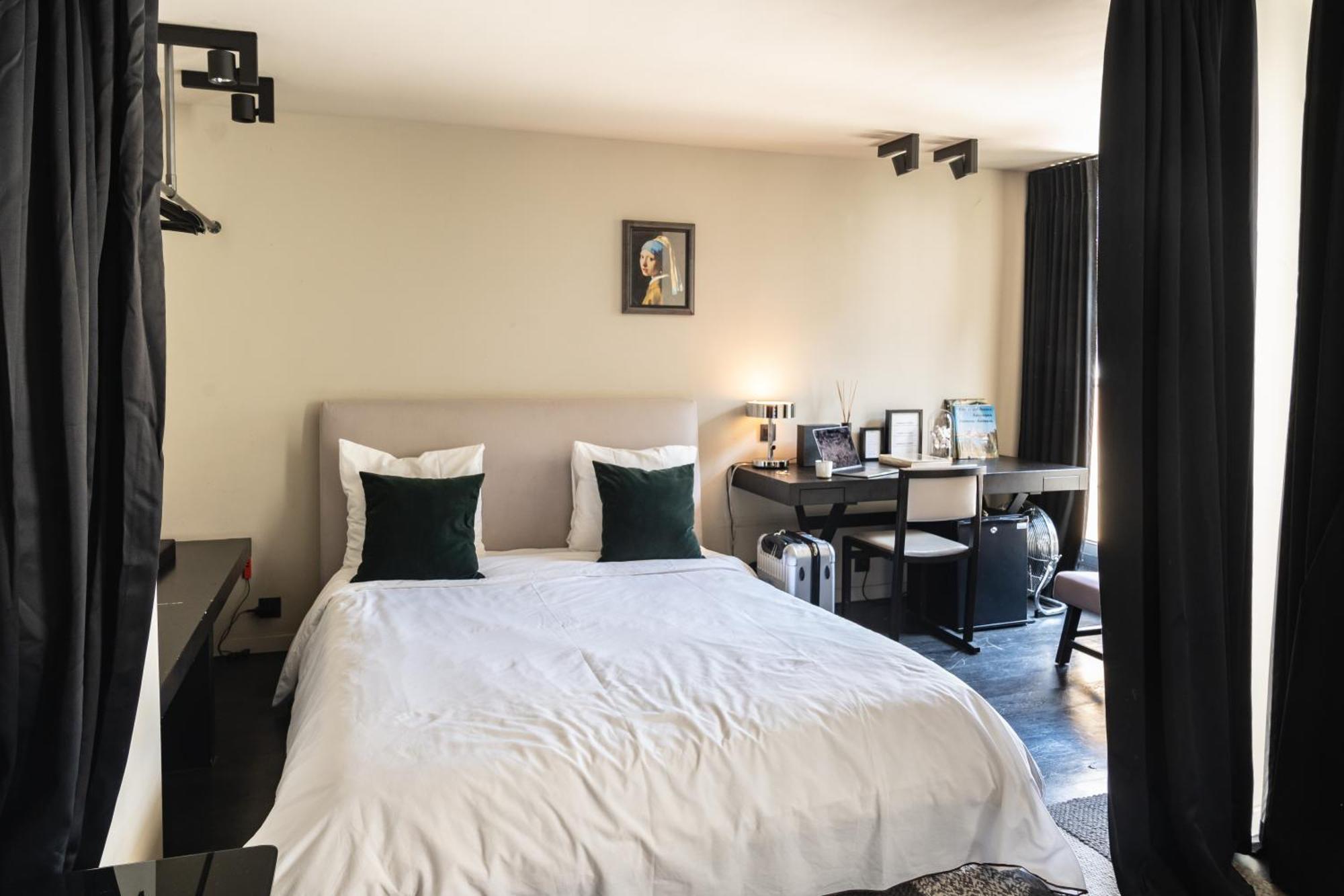 Antwerp Museum Suites Екстериор снимка