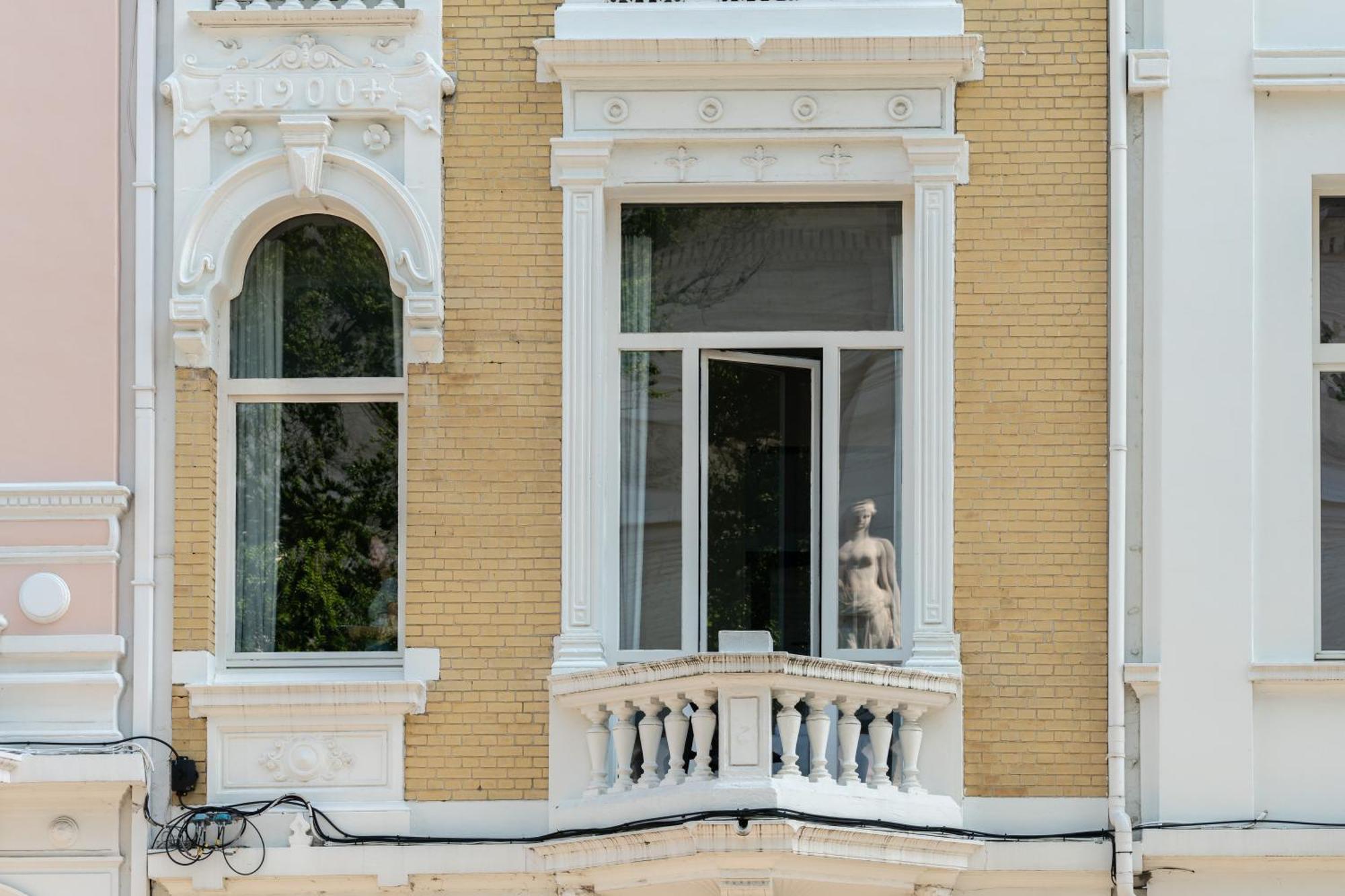 Antwerp Museum Suites Екстериор снимка