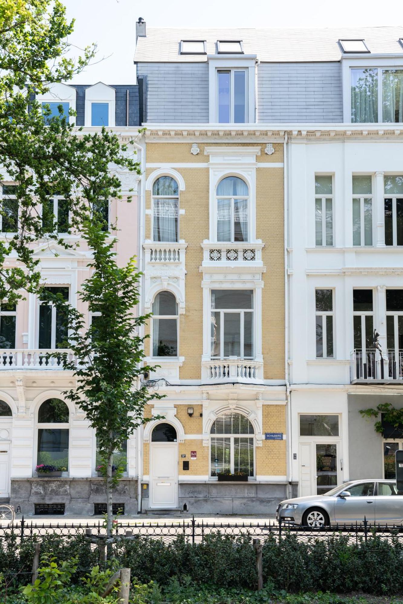 Antwerp Museum Suites Екстериор снимка